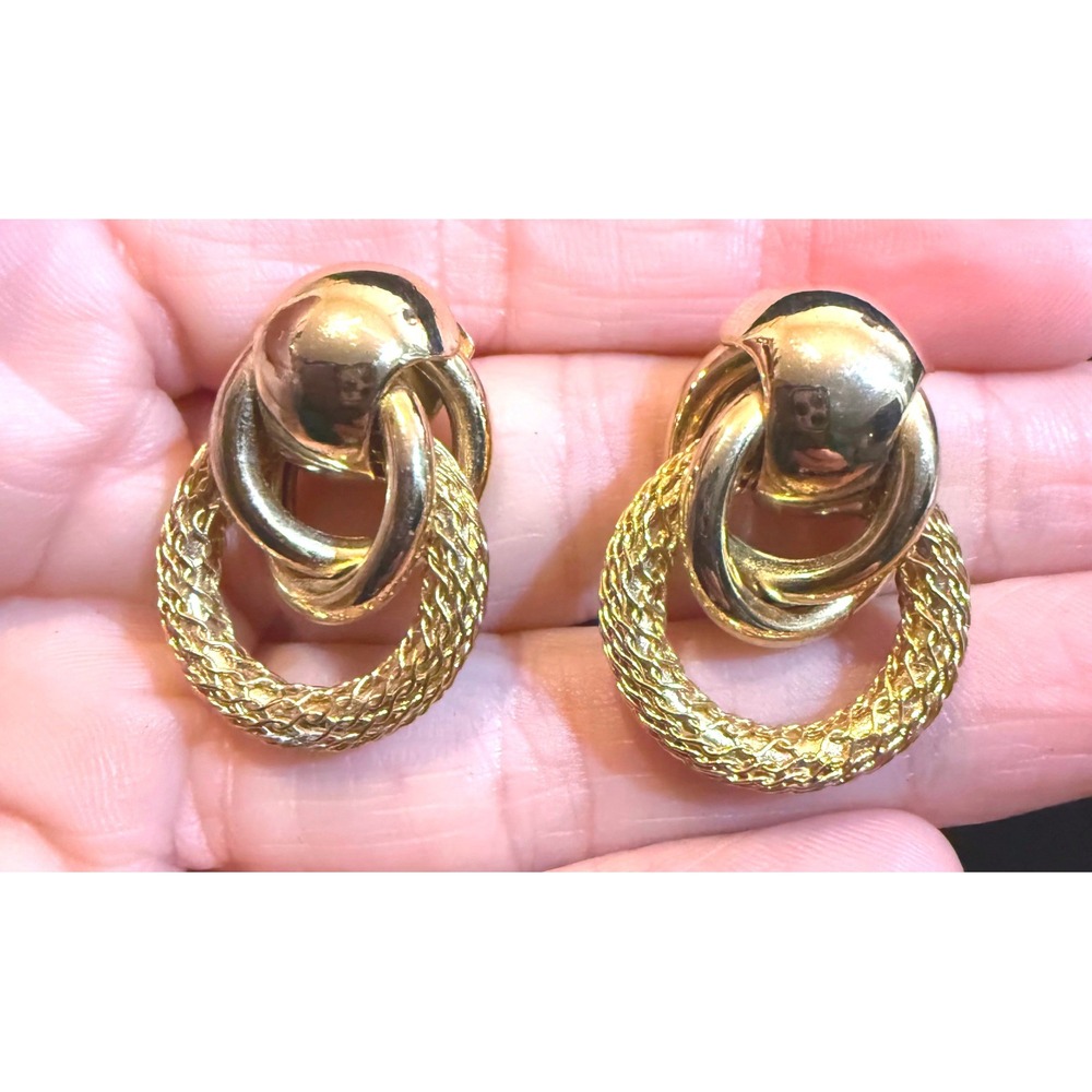 Vintage Gold Tone Triple Hoop Door Knocker Drop Earrings Mesh Textured Post Back